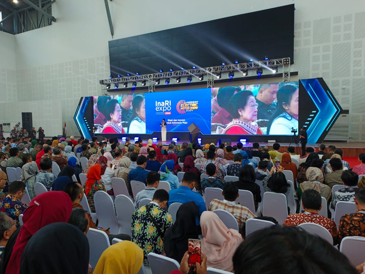 >Pameran Indonesia Research and Innovation Expo (InaRI) dan Indonesia Electric Motor Show (IEMS) 2024